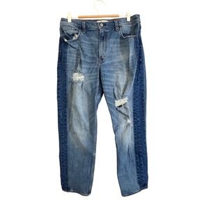 Abercrombie & Fitch The Mom High Rise Distressed Jeans Size 31/12R Denim